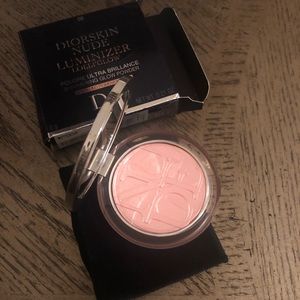 dior pink delight luminizer